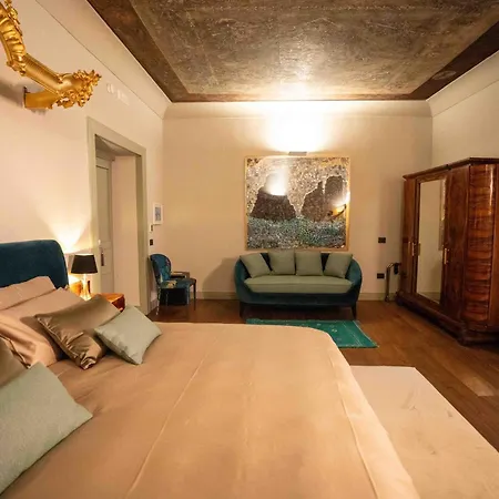 Guest house Palazzo Diomede Carafa Santangelo Luxury Naples